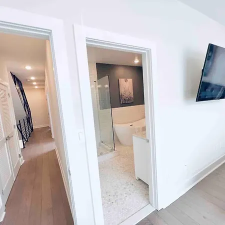 Luxurious 3Bdr Penthouse With Private Rooftop Capitol And Monument Views Near Popular H Street Corridor Free Parking And Cancellation Washington Exterior photo