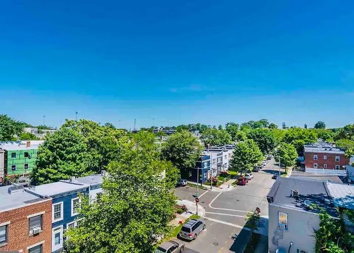 Luxurious 3Bdr Penthouse With Private Rooftop Capitol And Monument Views Near Popular H Street Corridor Free Parking And Cancellation