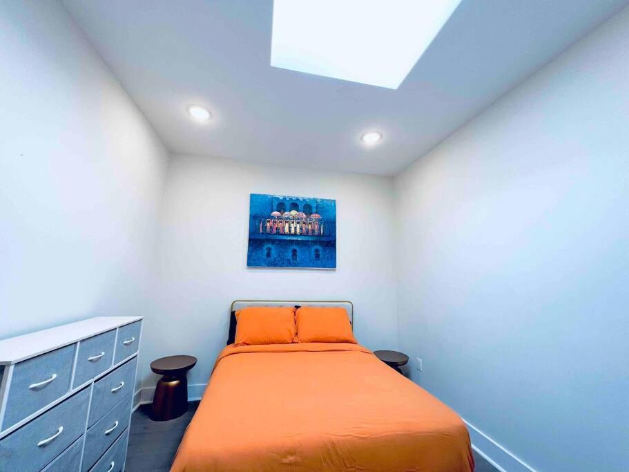 Luxurious 3bdr Penthouse With Private Rooftop Capitol And Monument Views Near Popular H Street Corridor Free Parking And Cancellation *