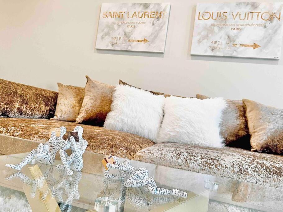Luxurious 3bdr Penthouse With Private Rooftop Capitol And Monument Views Near Popular H Street Corridor Free Parking And Cancellation Holiday home